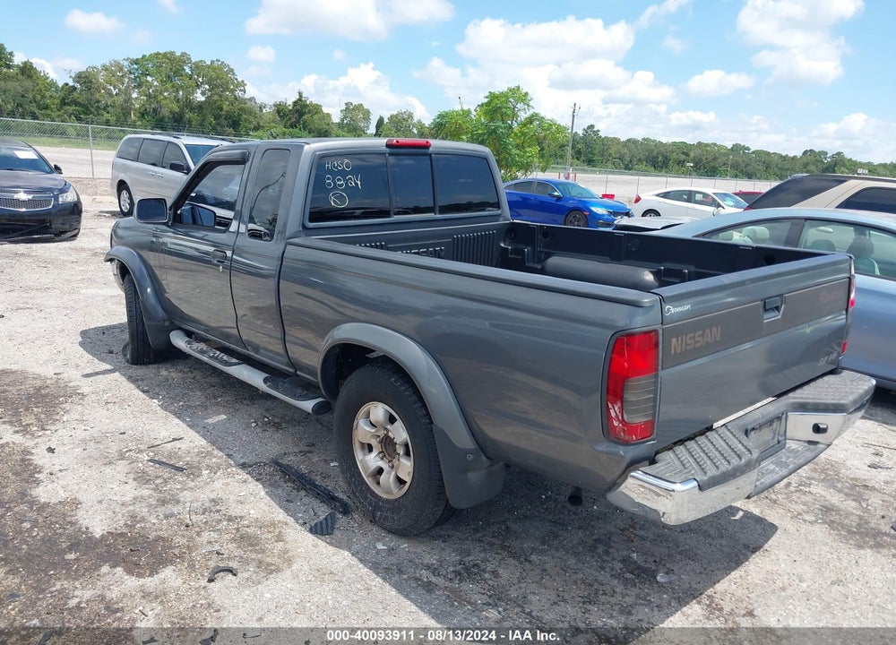 2000 NISSAN FRONTIER VIN: 1N6ED26T8YC306670