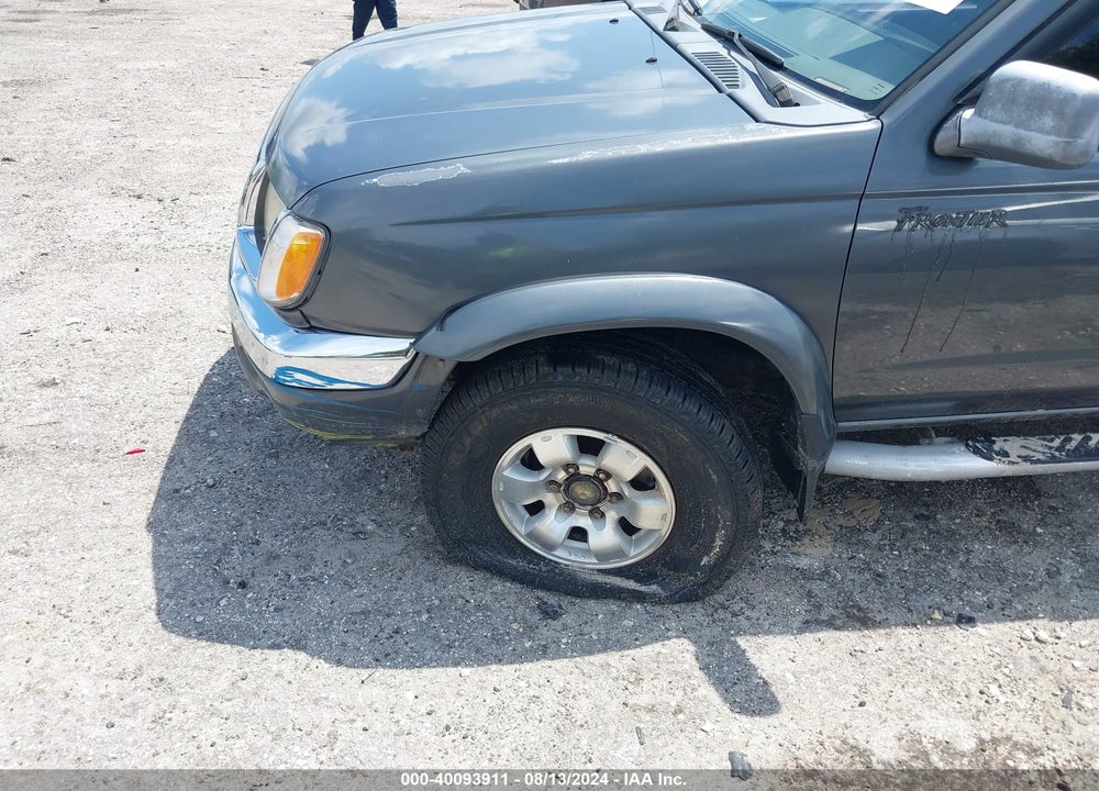2000 NISSAN FRONTIER VIN: 1N6ED26T8YC306670