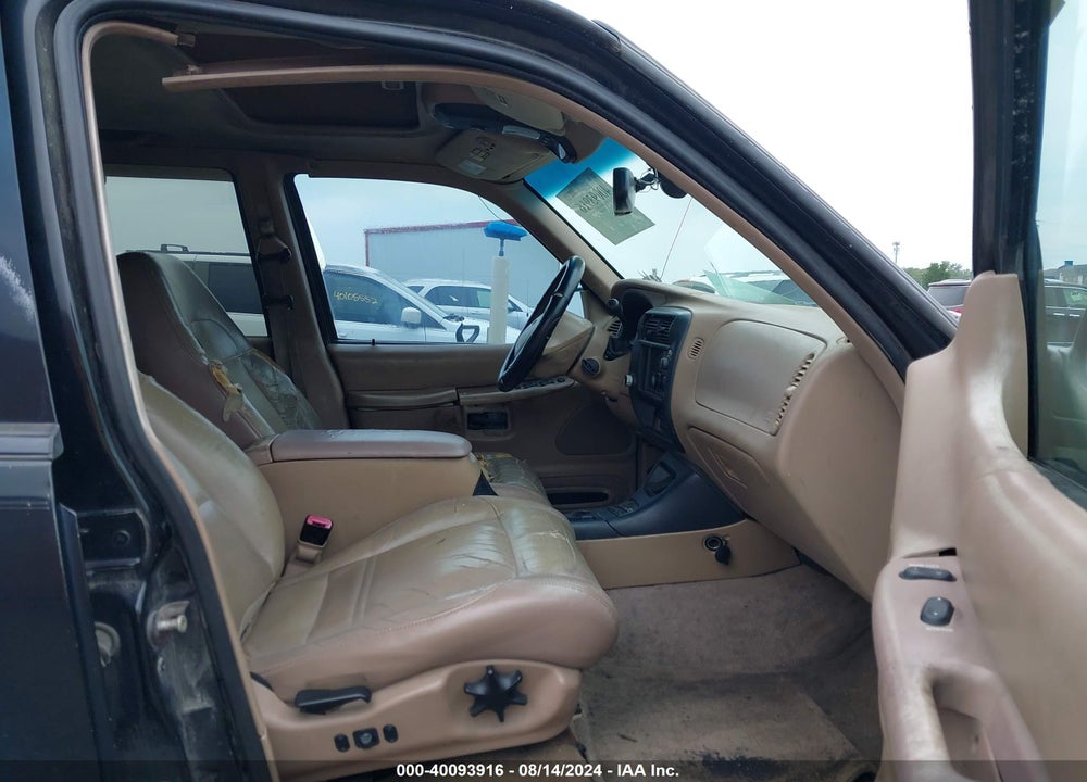 2000 FORD EXPLORER EDDIE BAUER VIN: 1FMZU84P5YZA10155