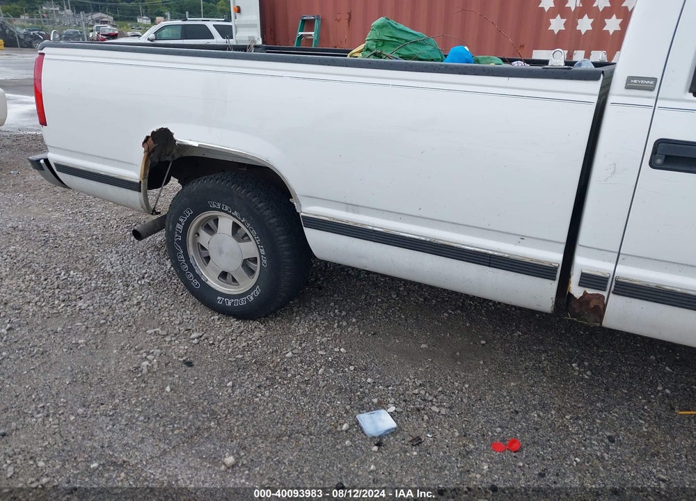 1997 CHEVROLET C1500 FLEETSIDE VIN: 1GCEC14W0VZ165471