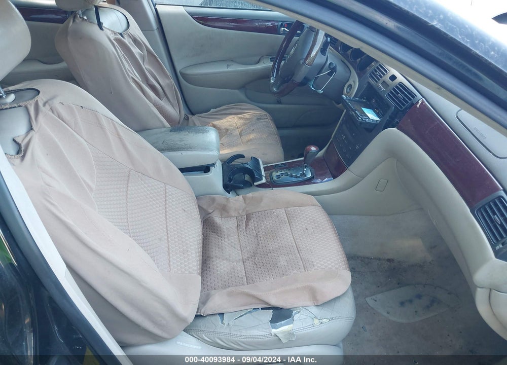 2003 LEXUS ES 300 VIN: JTHBF30GX36012517