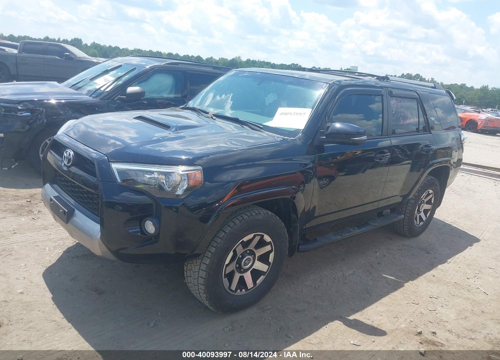 2018 TOYOTA 4RUNNER TRD OFF ROAD PREMIUM VIN: JTEBU5JR6J5548866