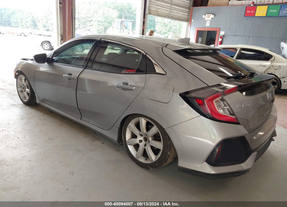 2018 HONDA CIVIC EX VIN: SHHFK7H58JU208786