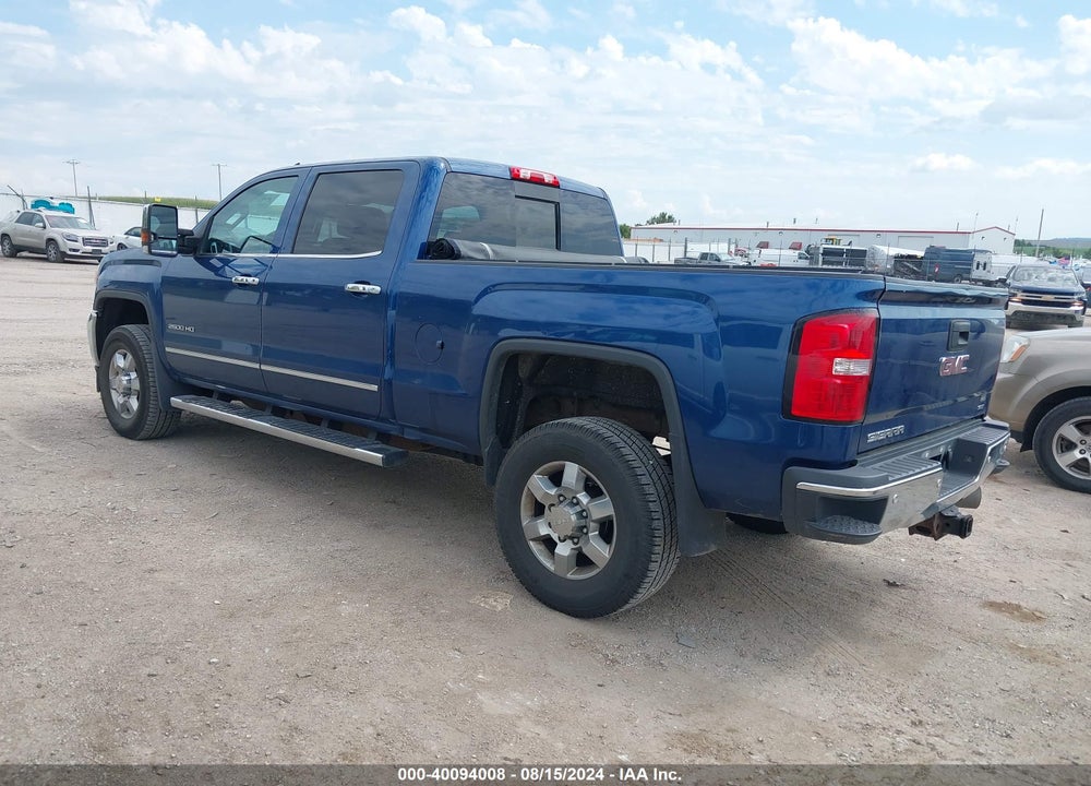 2015 GMC SIERRA 2500HD SLT VIN: 1GT12ZE84FF543858