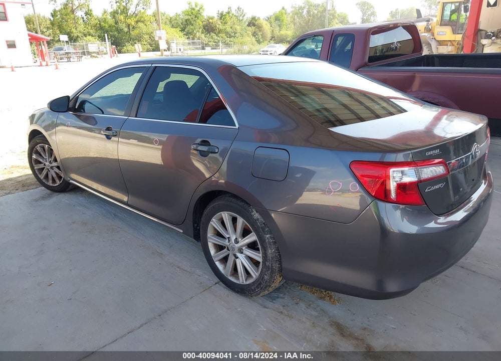 2013 TOYOTA CAMRY XLE VIN: 4T4BF1FK5DR321974