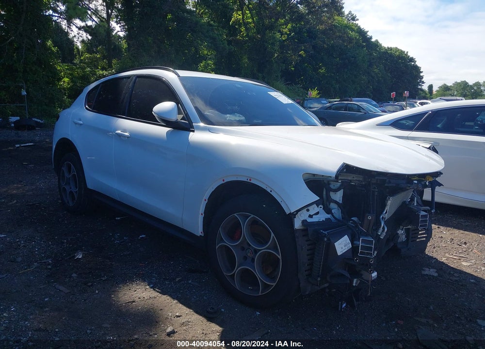 2018 ALFA ROMEO STELVIO TI SPORT AWD VIN: ZASFAKNN7J7B73621