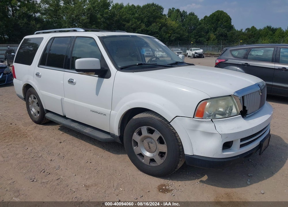 2006 LINCOLN NAVIGATOR LUXURY/ULTIMATE VIN: 5LMFU28586LJ20008