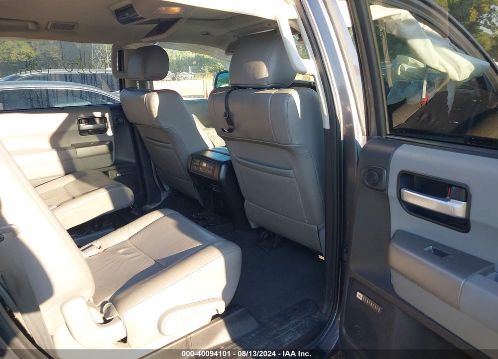 2016 TOYOTA SEQUOIA LIMITED 5.7L V8 VIN: 5TDJY5G11GS146164