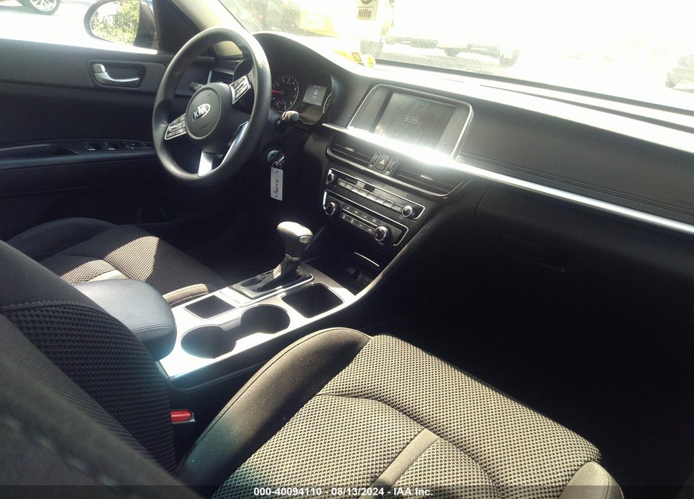 2019 KIA OPTIMA LX VIN: 5XXGT4L36KG360684