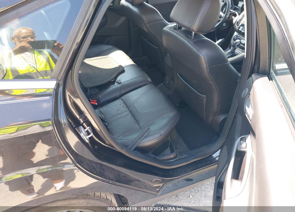 2012 FORD FOCUS SEL VIN: 1FAHP3H25CL460950