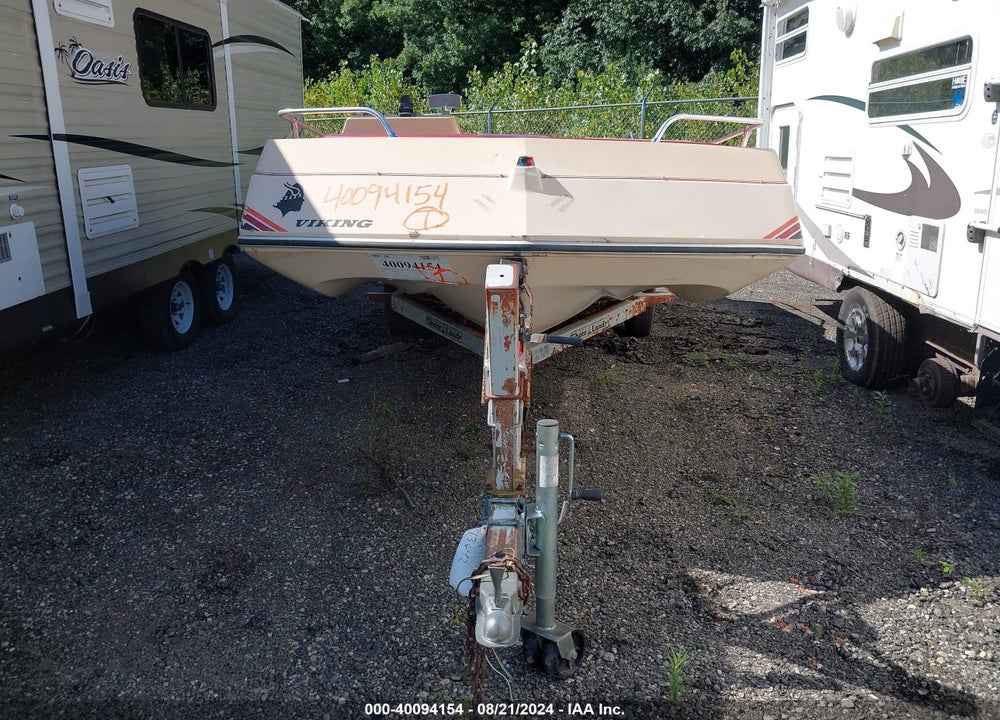 1984 CHRIS CRAFT OTHER VIN: CCVVC212M84H