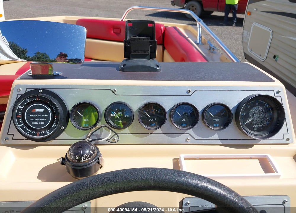 1984 CHRIS CRAFT OTHER VIN: CCVVC212M84H