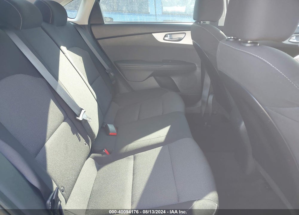 2023 KIA FORTE LXS VIN: 3KPF24AD7PE644772