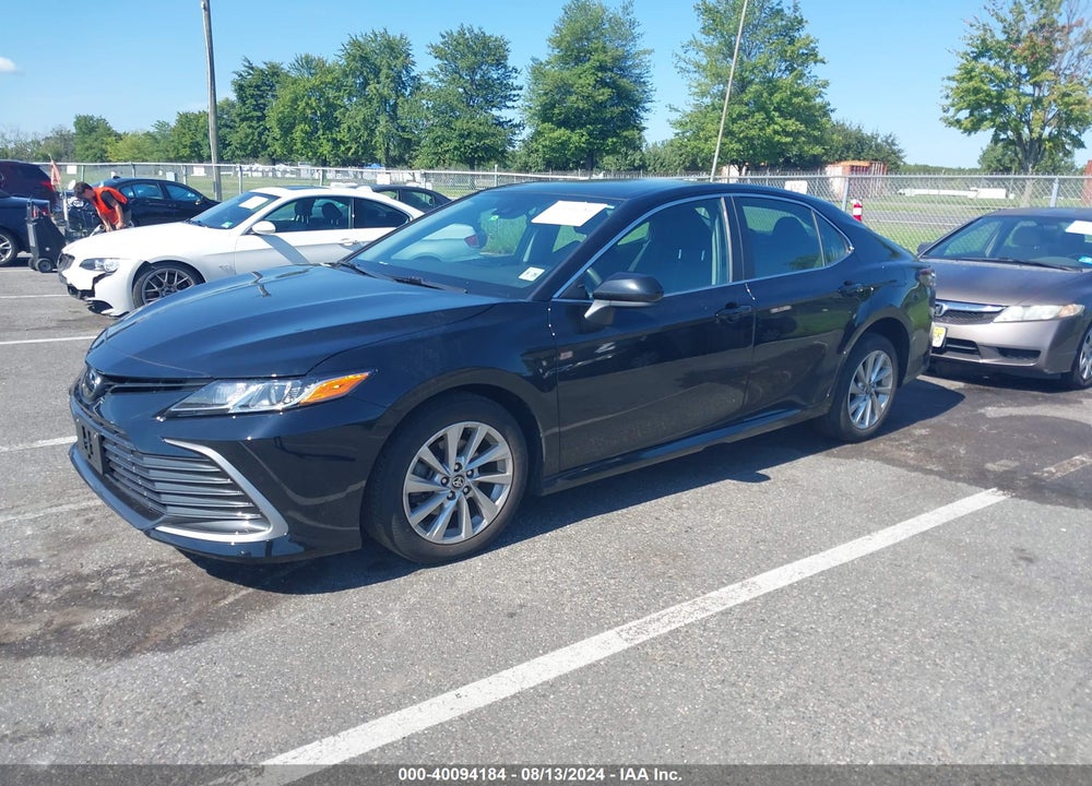 2021 TOYOTA CAMRY LE VIN: 4T1C11AK6MU558414