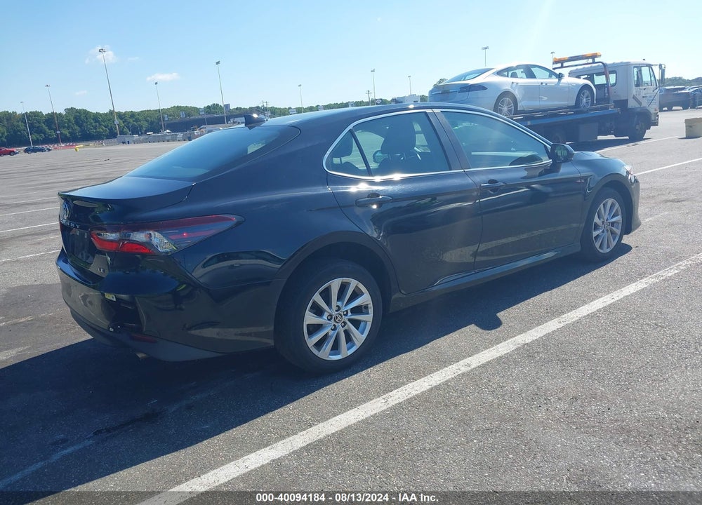 2021 TOYOTA CAMRY LE VIN: 4T1C11AK6MU558414