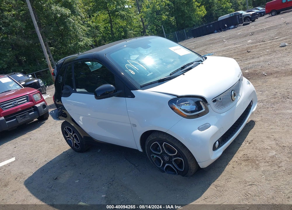 2018 SMART FORTWO ELECTRIC DRIVE PASSION/PRIME VIN: WMEFK9BA8JK242573