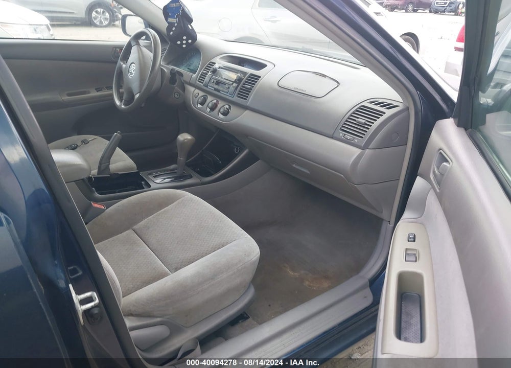 2003 TOYOTA CAMRY LE VIN: 4T1BE32K23U641735