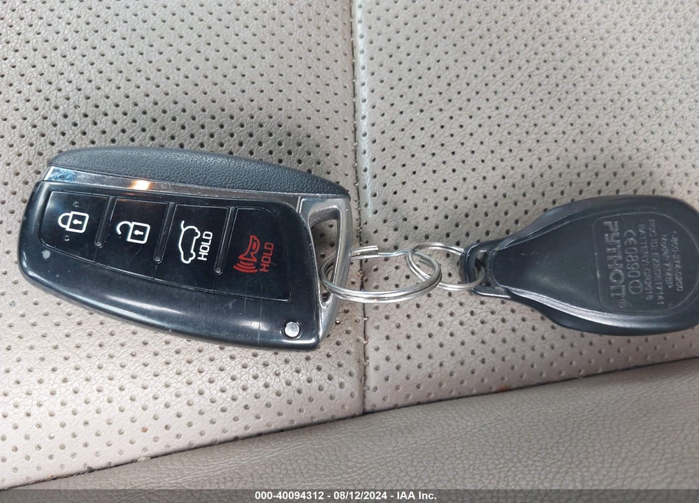 2018 HYUNDAI SANTA FE SPORT 2.4L VIN: 5NMZUDLB9JH072655