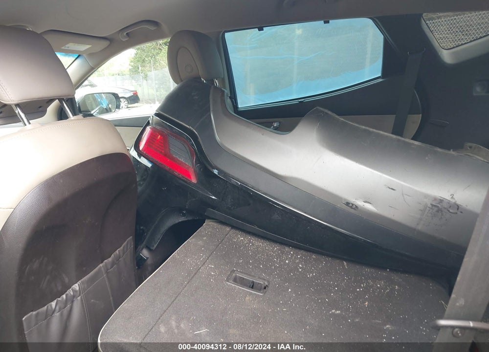 2018 HYUNDAI SANTA FE SPORT 2.4L VIN: 5NMZUDLB9JH072655