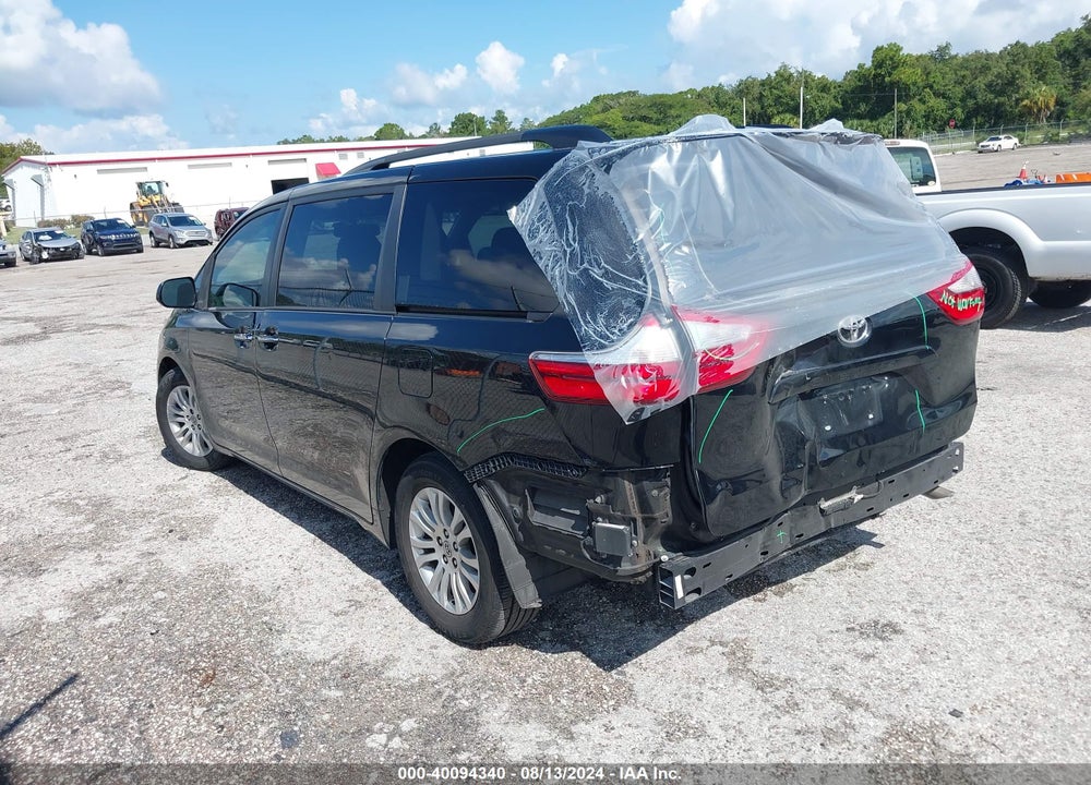 2017 TOYOTA SIENNA VIN: 5TDYZ3DC4HS807211