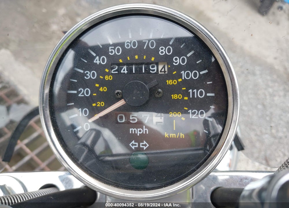 2001 SUZUKI VS800 GLP VIN: JS1VS52A812102083