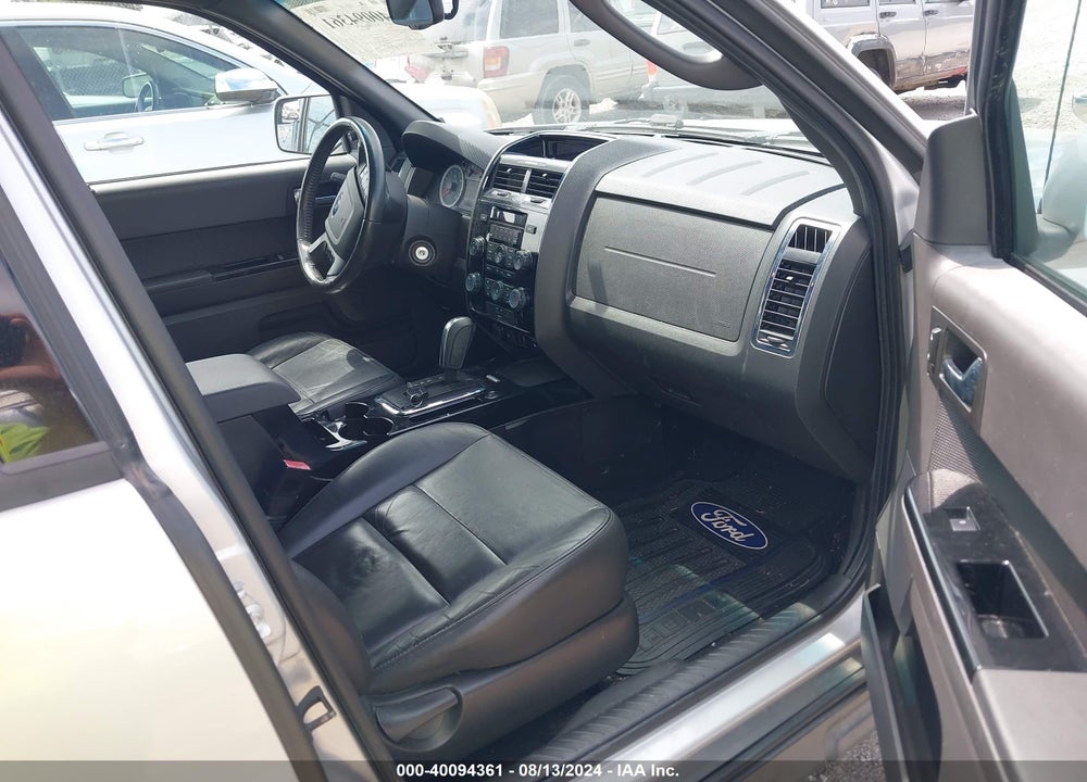 2011 FORD ESCAPE LIMITED VIN: 1FMCU0EG0BKB73740