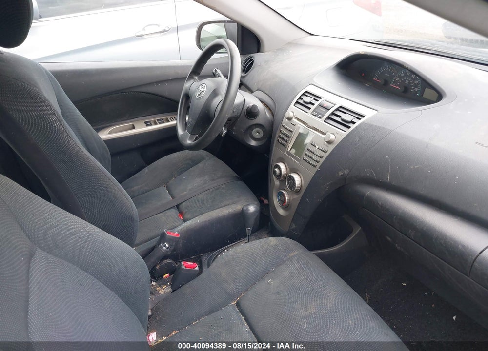 2009 TOYOTA YARIS VIN: JTDBT903794041682