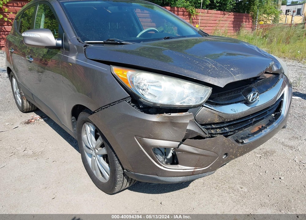 2013 HYUNDAI TUCSON LIMITED VIN: KM8JU3AC7DU598679