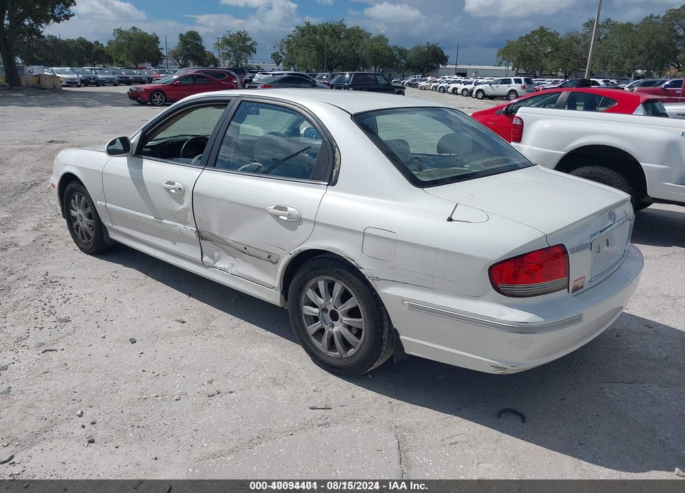2004 HYUNDAI SONATA GLS/LX VIN: KMHWF35H04A037568
