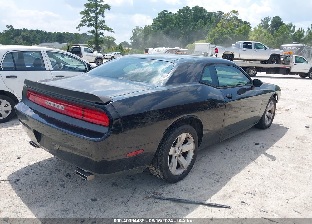 2014 DODGE CHALLENGER SXT VIN: 2C3CDYAG6EH289890