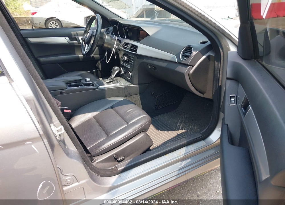 2013 MERCEDES-BENZ C 300 LUXURY 4MATIC/SPORT 4MATIC VIN: WDDGF8AB7DR297416