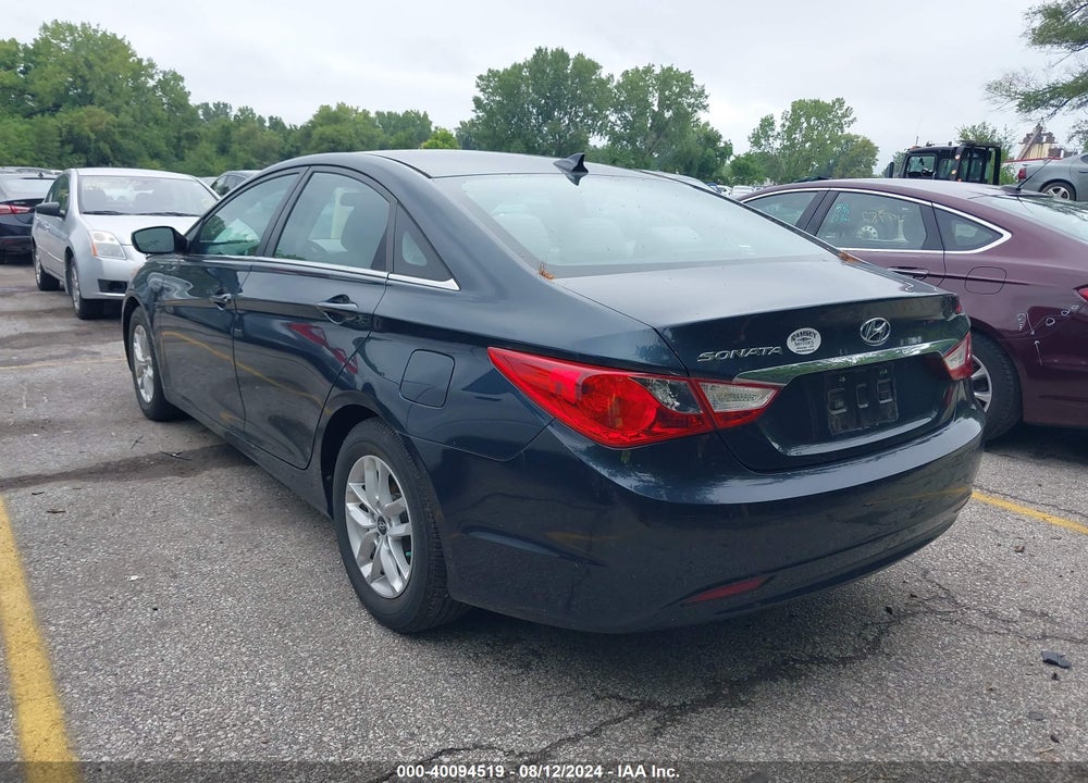 2013 HYUNDAI SONATA GLS VIN: 5NPEB4AC8DH758922