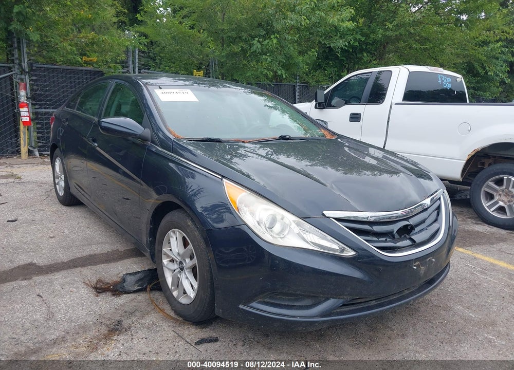 2013 HYUNDAI SONATA GLS VIN: 5NPEB4AC8DH758922