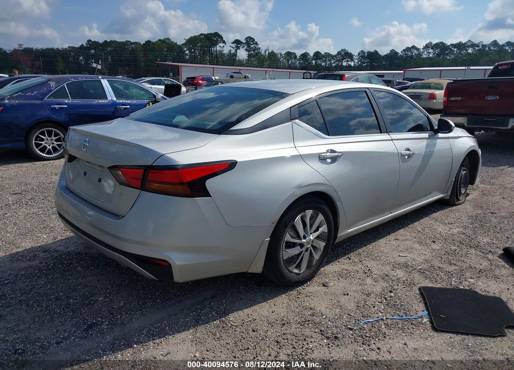 2022 NISSAN ALTIMA S FWD VIN: 1N4BL4BV0NN422141