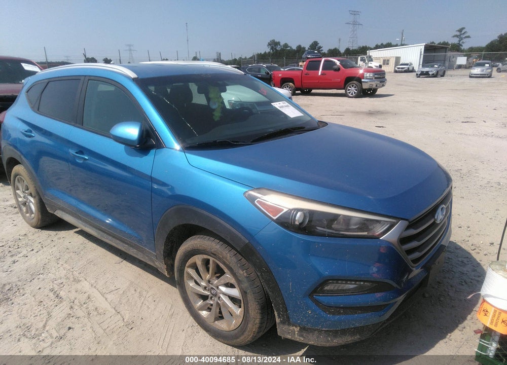 2017 HYUNDAI TUCSON SE VIN: KM8J3CA44HU296042