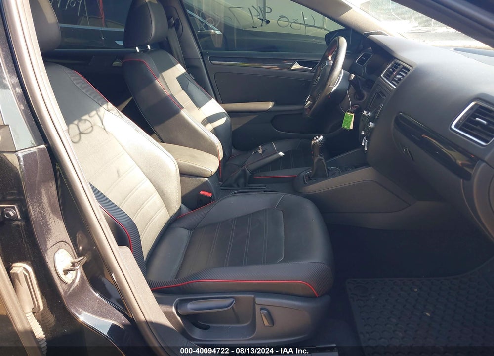2014 VOLKSWAGEN JETTA GLI EDITION 30 VIN: 3VW5T7AJ1EM330695
