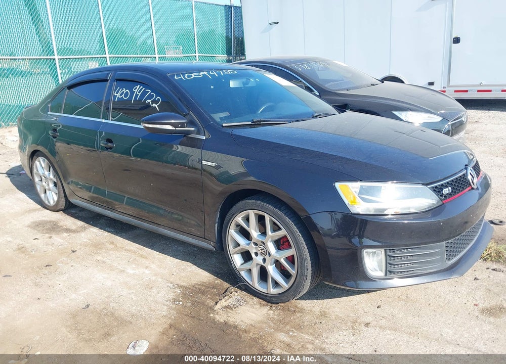 2014 VOLKSWAGEN JETTA GLI EDITION 30 VIN: 3VW5T7AJ1EM330695