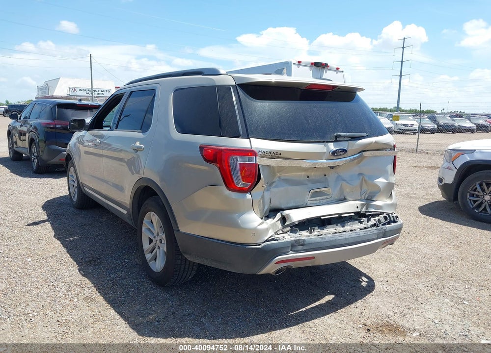 2017 FORD EXPLORER XLT VIN: 1FM5K7D86HGB52243