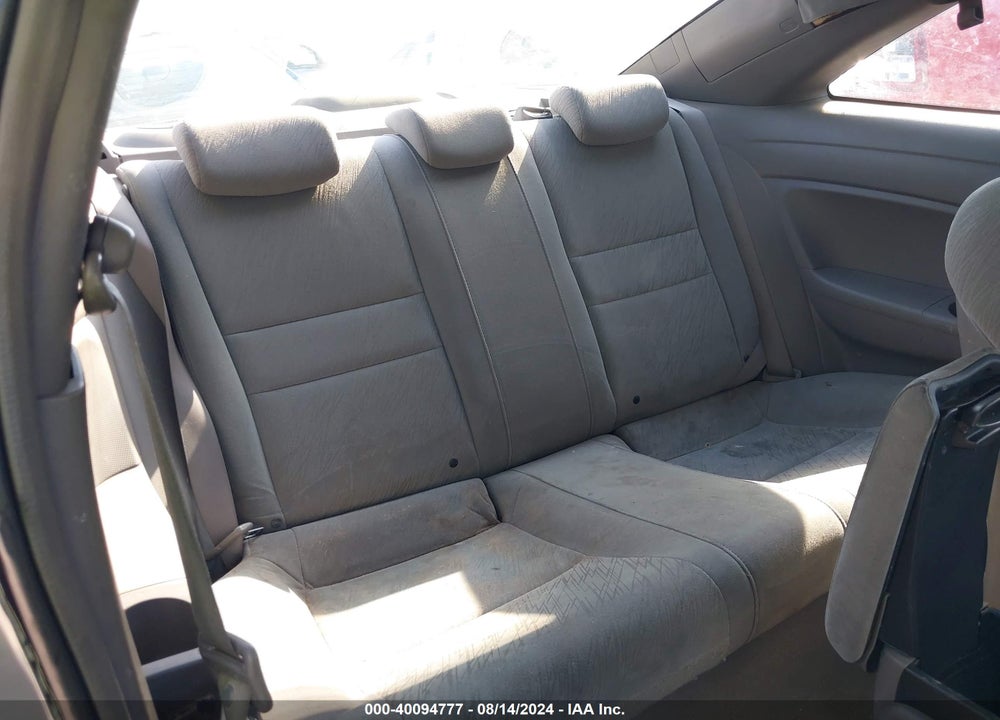 2006 HONDA CIVIC LX VIN: 2HGFG126X6H546937