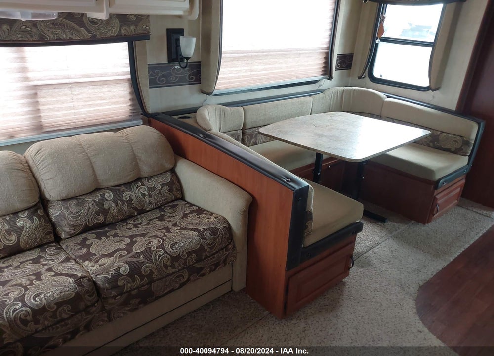 2011 KEYSTONE 31FT VIN: 4YDT29825BW454324