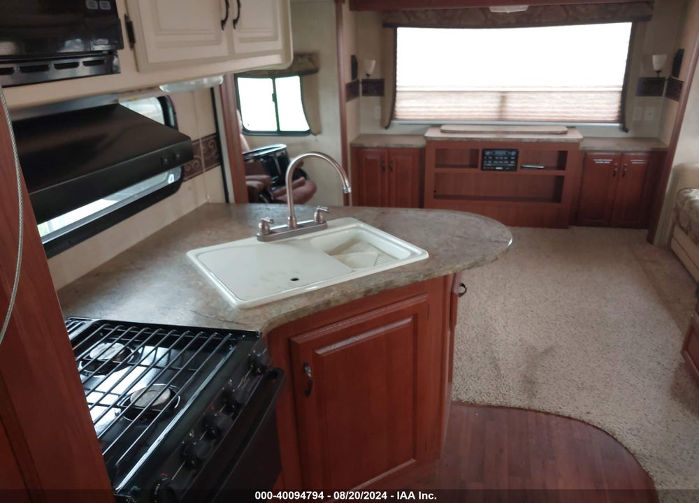 2011 KEYSTONE 31FT VIN: 4YDT29825BW454324