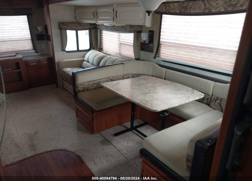 2011 KEYSTONE 31FT VIN: 4YDT29825BW454324