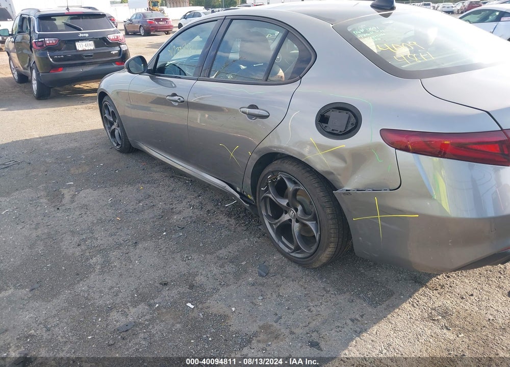2019 ALFA ROMEO GIULIA AWD VIN: ZARFANAN4K7622731