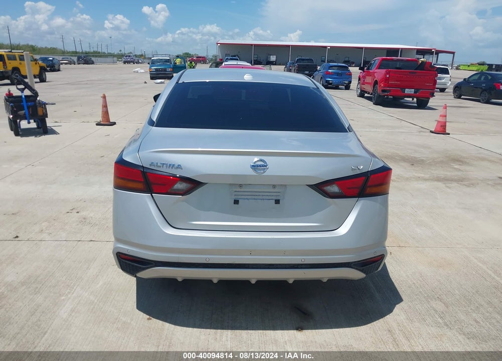 2022 NISSAN ALTIMA SV FWD VIN: 1N4BL4DV3NN394252