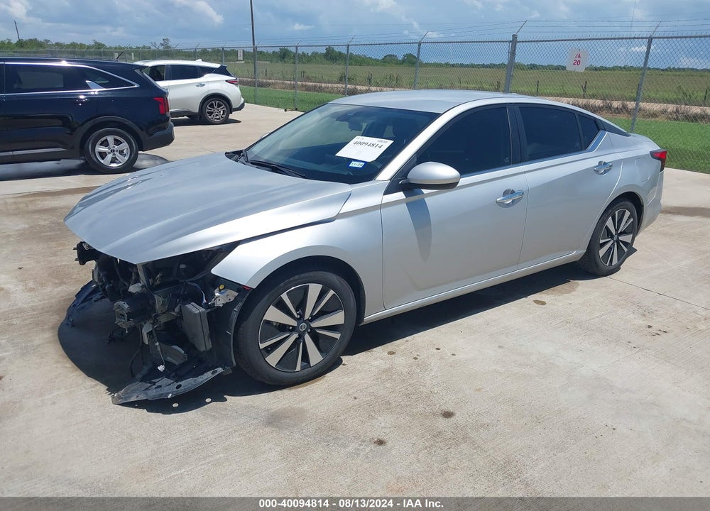 2022 NISSAN ALTIMA SV FWD VIN: 1N4BL4DV3NN394252