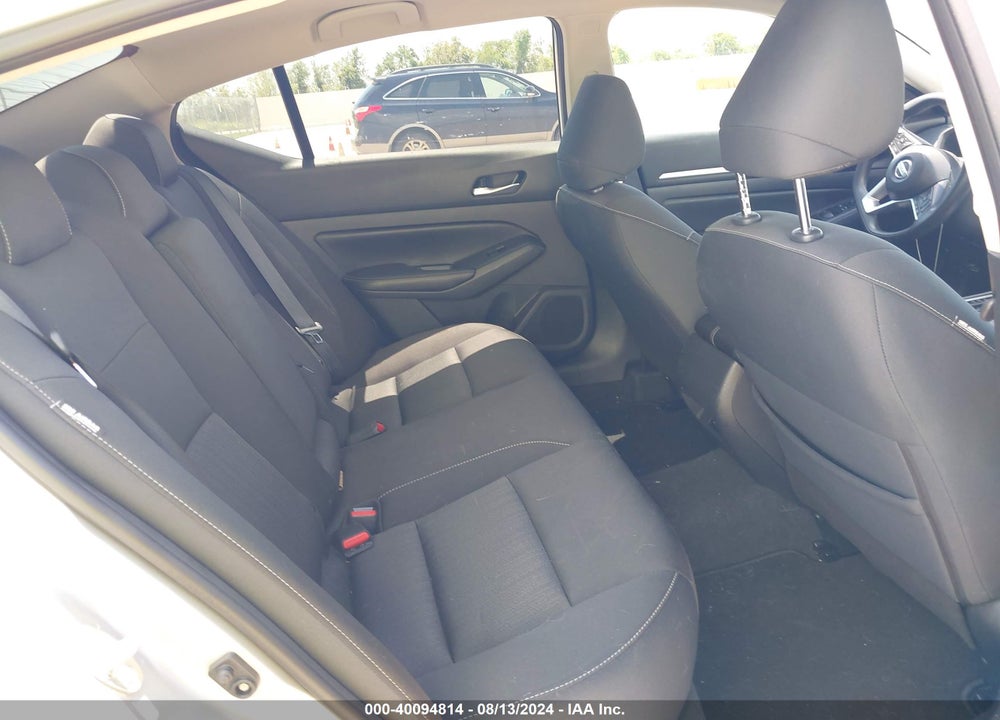 2022 NISSAN ALTIMA SV FWD VIN: 1N4BL4DV3NN394252
