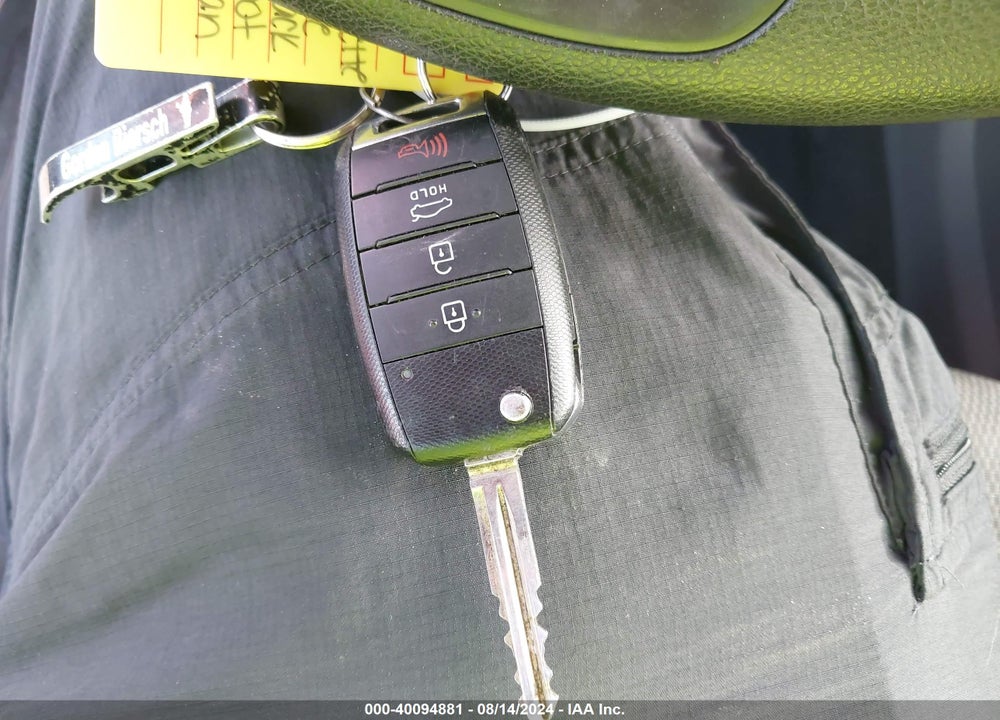 2017 KIA FORTE VIN: 3KPFK4A75HE138076