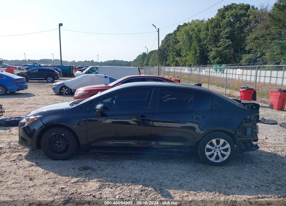 2022 TOYOTA COROLLA LE VIN: 5YFEPMAE7NP386352