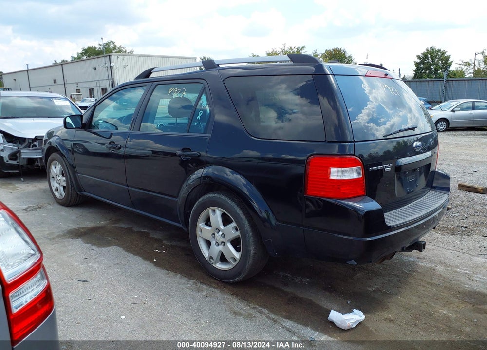 2007 FORD FREESTYLE LIMITED VIN: 1FMDK06177GA11148