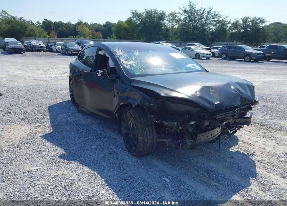 2018 TESLA MODEL X 100D/75D/P100D VIN: 5YJXCAE29JF100400